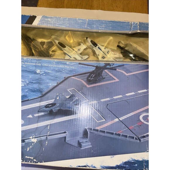 Special Force US Aircraft Carrier 30” Realistic Fighters NWOT DAMAGED BOX  Works - Picture 3 of 4